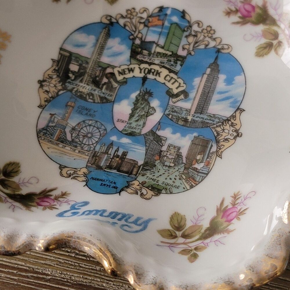 VTG New York City Dish Statue Of Liberty Times Square Souvenior Gold Collectible - Picture 2 of 3
